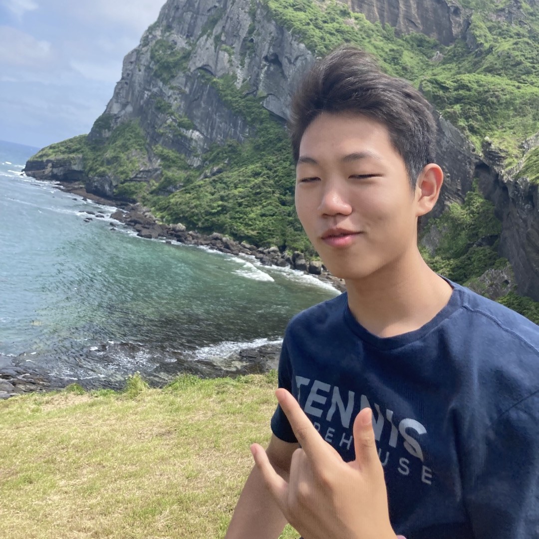 Evan Lee